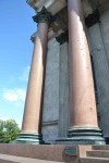 Katedrla sv. Izka - stopy po lomkoch z bmb poas obliehania Petrohradu cez II. svetov vojnu. 